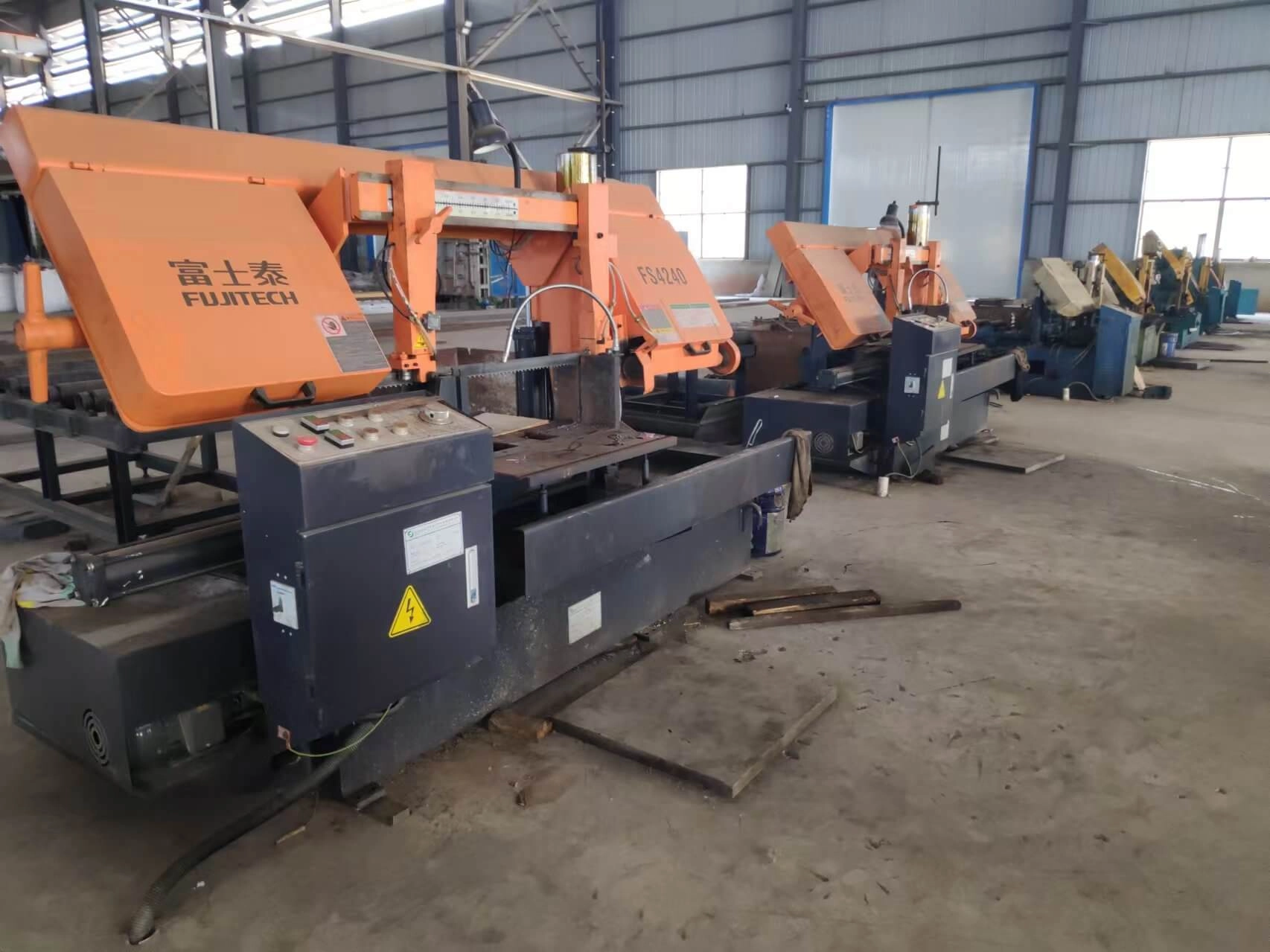 Sawing Machine